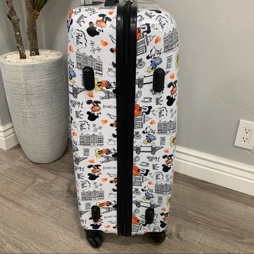 NWT Disney Minnie Mouse Collection Suitcase - 28” - Picture 4 of 7